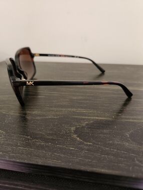 Michael Kors MK Tortoiseshell Sunglasses - Brown Lenses